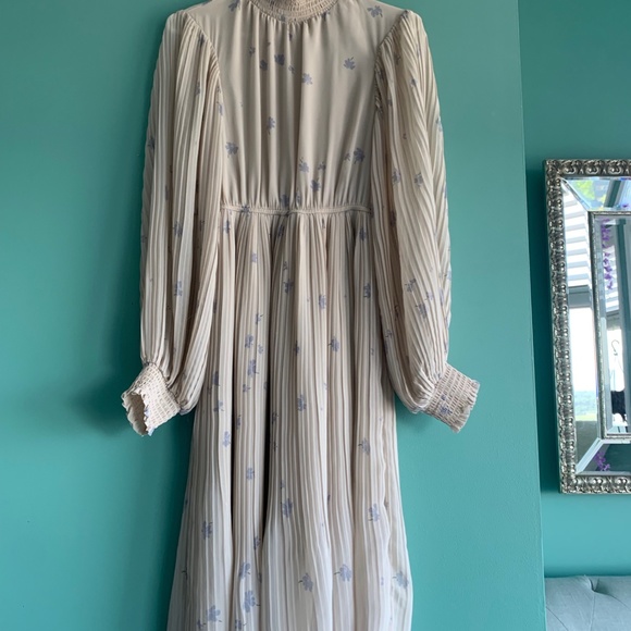 OAK + FORT Floral Chiffon Dress - Picture 2 of 8